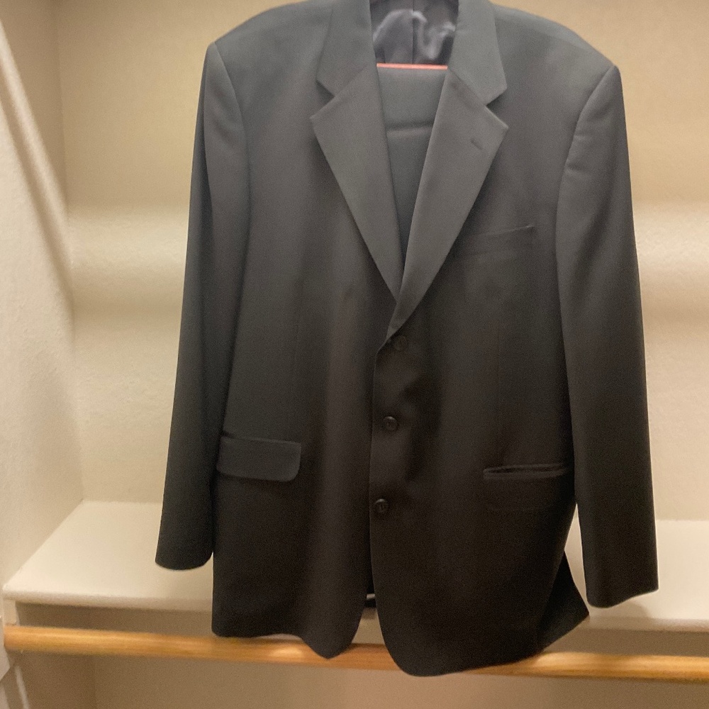 Men’s Suit  46L  38X32 reg pants